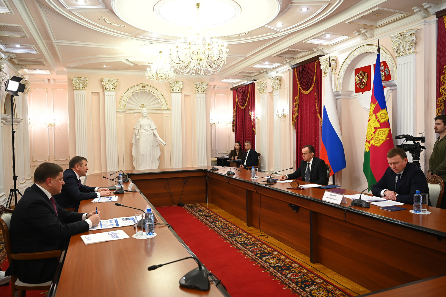 Вениамин Кондратьев: В 2026 году на строительство 136 километров газопроводов направим около 700 миллионов рублей